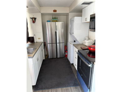 Lake Condo For Sale in Honolulu, Hawaii