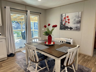 NEW DOUBLEWIDE WITH SEASONAL LAKE VIEW WOOD CREEK LAKE - photo 13