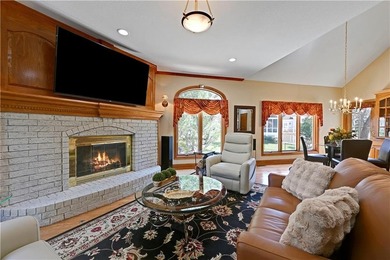 Stunning Custom Built Masterpiece on Extensively Landscaped - photo 17