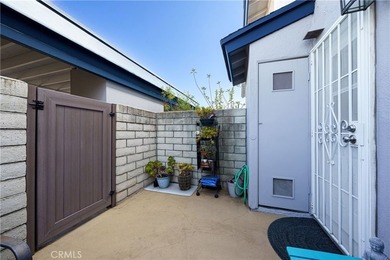 Superior location, close to Huntington Harbor, shopping, schools - photo 19