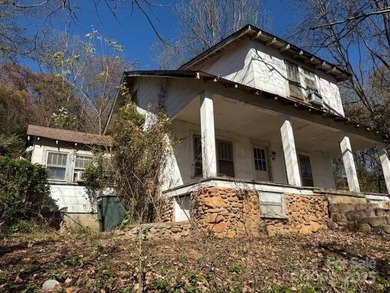 Lake Junaluska Home Sale Pending in Waynesville North Carolina