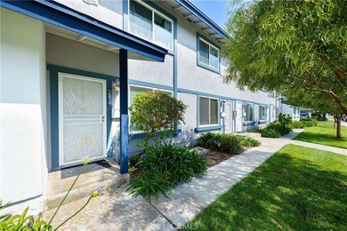 Superior location, close to Huntington Harbor, shopping, schools - photo 21