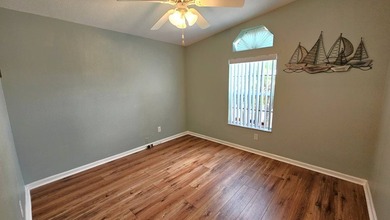 Welcome to this beautifully maintained, fully furnished home - photo 25