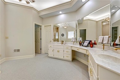 Stunning Custom Built Masterpiece on Extensively Landscaped - photo 26