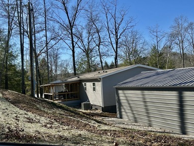 NEW DOUBLEWIDE WITH SEASONAL LAKE VIEW WOOD CREEK LAKE - photo 27