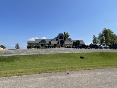 Golf course lot with approximately 300 ft of shared access to - photo 4