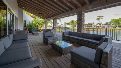 Welcome to this beautifully maintained, fully furnished home - photo 36