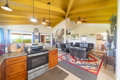 Welcome to this stunning and versatile property, a licensed - photo 6