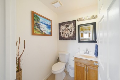 Welcome to this stunning and versatile property, a licensed - photo 9