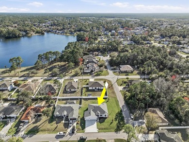 Enjoy spacious living with 10-foot ceilings and a bright, open - photo 10