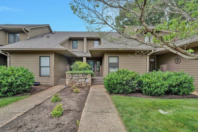Experience carefree lake living in this beautifully maintained - photo 9
