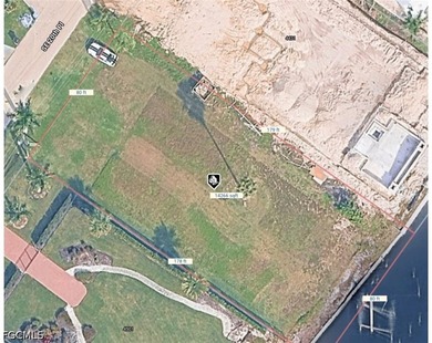 Location, Location, Location! Perfectly situated between the - photo 6