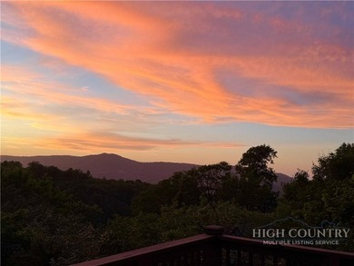 Just listed! Worth the wait! This beautifully maintained Sugar - photo 11