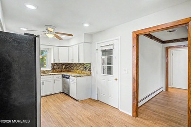 'Welcome to Silver Ridge Westerly. Glen Ridge model to your - photo 13