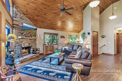 Just listed! Worth the wait! This beautifully maintained Sugar - photo 15