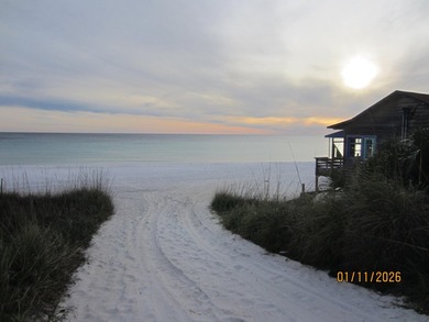 Steps to the white sand beaches of the Emerald Coast & the Gulf - photo 16