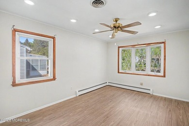 'Welcome to Silver Ridge Westerly. Glen Ridge model to your - photo 17