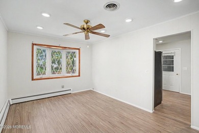 'Welcome to Silver Ridge Westerly. Glen Ridge model to your - photo 18