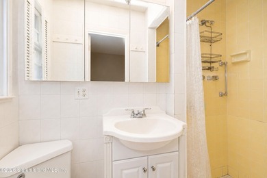 Location! Location! Location! Welcome to 799 Davis Avenue, a - photo 21