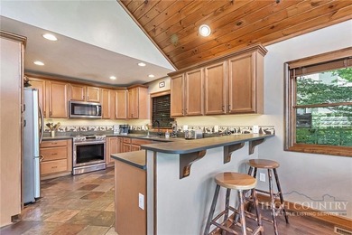 Just listed! Worth the wait! This beautifully maintained Sugar - photo 22