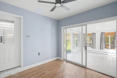 'Welcome to Silver Ridge Westerly. Glen Ridge model to your - photo 22