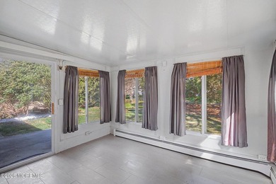 'Welcome to Silver Ridge Westerly. Glen Ridge model to your - photo 24