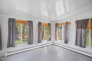 'Welcome to Silver Ridge Westerly. Glen Ridge model to your - photo 25