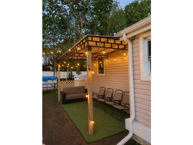 This charming corner-lot Colonial features 4 bedrooms, including - photo 10