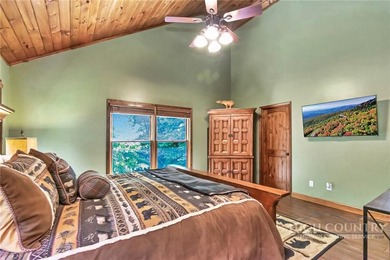 Just listed! Worth the wait! This beautifully maintained Sugar - photo 31