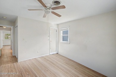 'Welcome to Silver Ridge Westerly. Glen Ridge model to your - photo 31