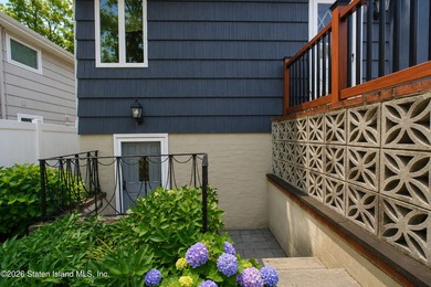 Location! Location! Location! Welcome to 799 Davis Avenue, a - photo 37