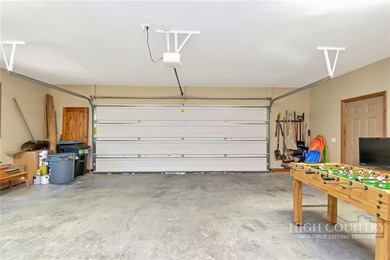 Just listed! Worth the wait! This beautifully maintained Sugar - photo 41