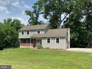 Welcome to your own private retreat in desirable East Pikeland - photo 2