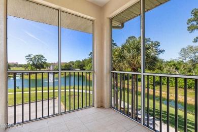 Perched on the top floor for ultimate privacy, this beautifully - photo 3