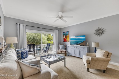 This charming 2 bedroom 2 bath condo is well maintained and