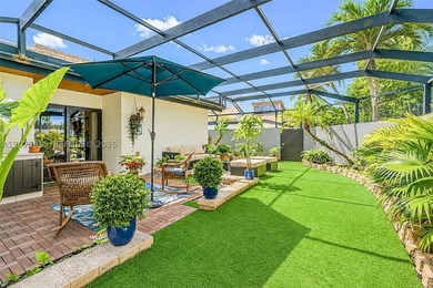 Welcome to this highly desirable corner-unit townhome in the - photo 5