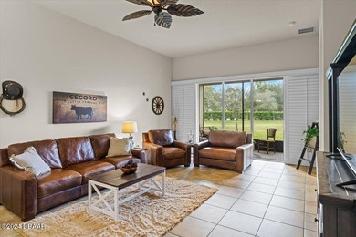 Maintenance free, one-owner VILLA in GOLF COURSE community - photo 10