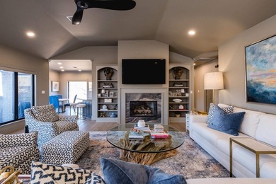 Beautifully updated lakefront home tucked away on a quiet cove - photo 8