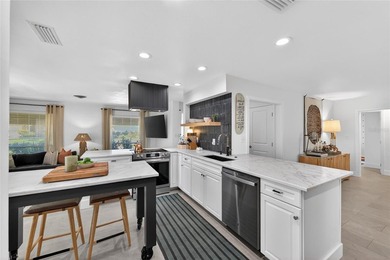 Located in the highly desirable waterfront community of - photo 8