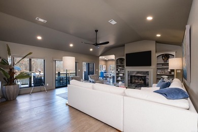 Beautifully updated lakefront home tucked away on a quiet cove - photo 9