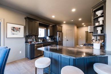 Beautifully updated lakefront home tucked away on a quiet cove - photo 10