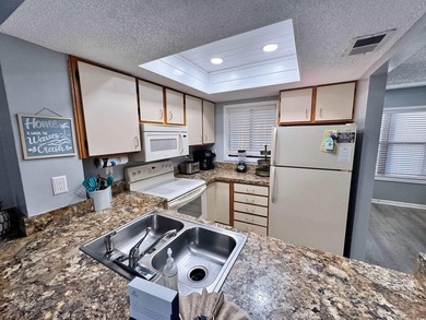 Welcome to coastal living at its best in this 2-bedroom, 2-bath - photo 8