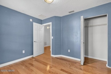 Welcome to Heritage Landing! This beautifully maintained - photo 9