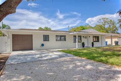 STUNNINGLY RENOVATED MODERN OASIS WITH POOL IN DESIRABLE WINSTON - photo 3