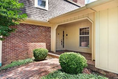 This lovely one-owner four bedroom, three and a half bath brick - photo 4