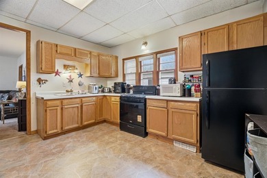 Great opportunity in a convenient Oshkosh location with strong - photo 6