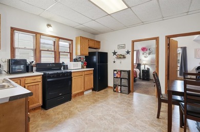 Great opportunity in a convenient Oshkosh location with strong - photo 8