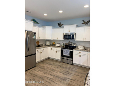 Step into this luxurious 4 bedroom , 3 full and 1 half bath - photo 11