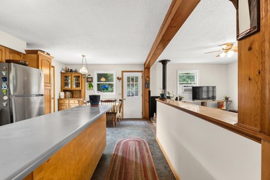 Enjoy easy single level living in this move in ready 2 bedroom - photo 12