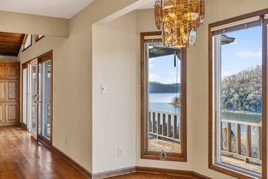 Seller has an accepted contract with a 48 hr right of first - photo 14